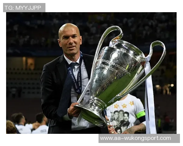 利物浦足球俱乐部在深圳开设新店名宿麦克马纳曼亲临助阵庆祝活动