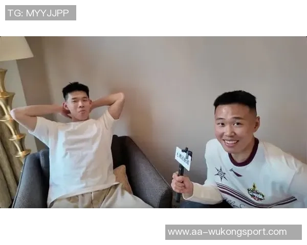 贺希宁寄语林葳专注内心世界抵御外界干扰实现自我价值