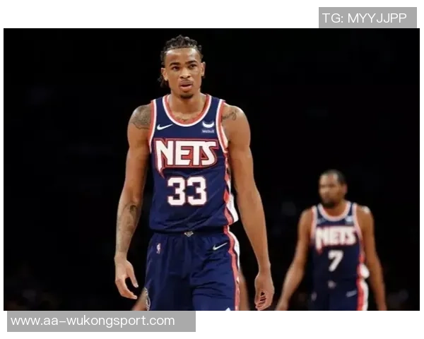 克拉克斯顿单赛季两次三双成篮网新星继承者紧随KD哈登之后