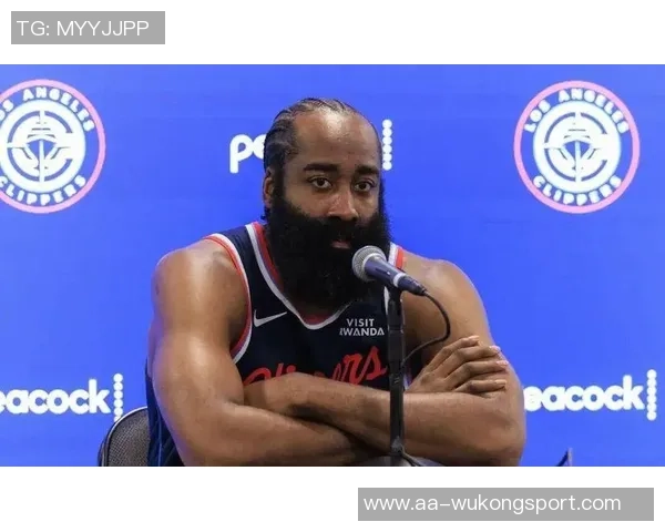 快船应尽早交易核心球员以降低损失把握哈登交易价值的最后机会